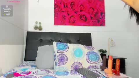 Monica  online show from February 2025 10:33:02 AM