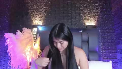 Monica  online show from October 2025 10:46:02 AM