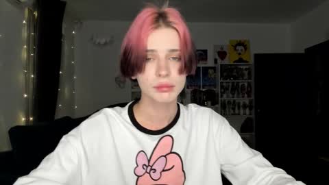 kira online show from January 2026 05:04:02 PM