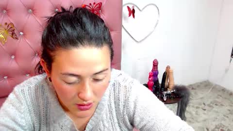 sweet_poison_666 online show from February 2026 08:03:02 PM