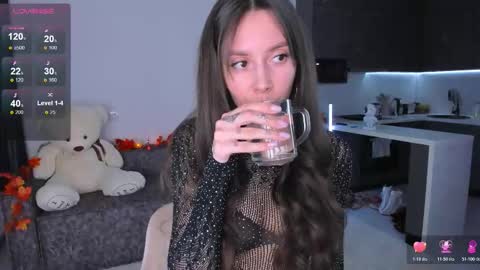 Ashley online show from October 2025 06:42:01 PM