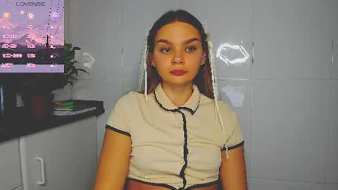 Sabina online show from July 2026 07:38:01 PM