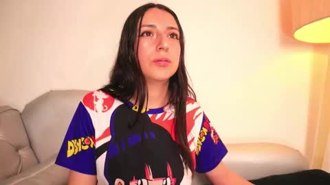 Sammy Lauren online show from February 2026 07:45:01 PM