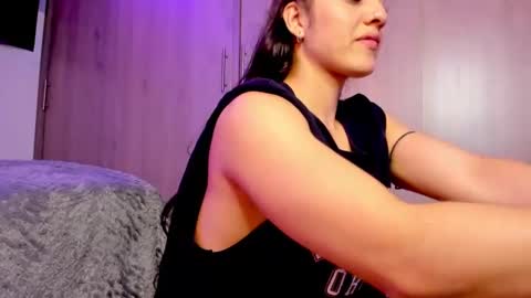 Sara online show from February 2025 02:27:01 AM