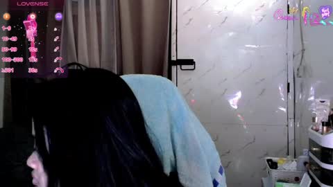 Snapshot of sweet_sirenxx chatting on May 2026 08:10:01 AM Leah online show from May 2026 08:10:01 AM