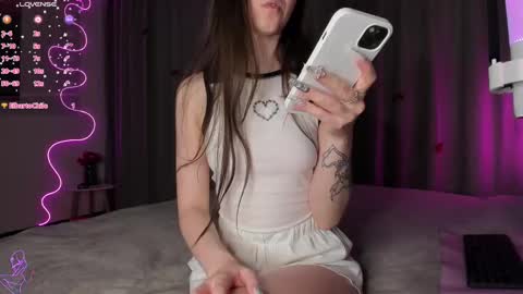 sweet_sonechka online show from February 2025 09:16:02 PM