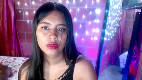 Snapshot of sweet_susy999 chatting on January 2025 02:04:01 AM susy 222 online show from January 2025 02:04:01 AM