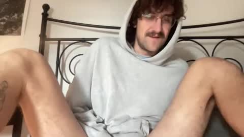 Snapshot of sweet_terence93 chatting on October 2025 03:52:01 PM Terence online show from October 2025 03:52:01 PM