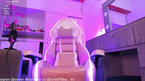          online show from December 2024 03:13:02 AM