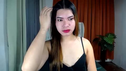 sweet_trexie online show from May 2026 11:45:02 PM