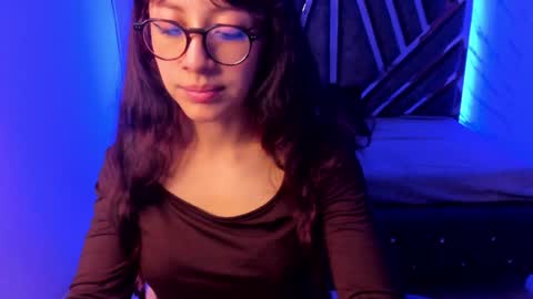 sweet_venus4 online show from January 2025 10:11:02 PM