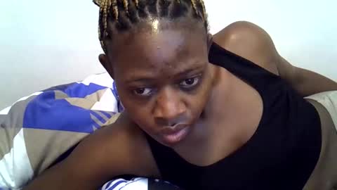 sweet_zarah online show from January 2026 04:49:02 AM