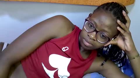 sweet_zarah online show from March 2026 02:28:01 AM