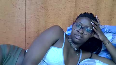 sweet_zarah online show from April 2026 08:30:02 AM