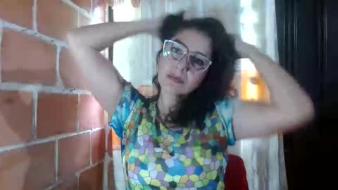 Snapshot of sweetaddiction_wa chatting on May 2026 07:08:01 PM ANYELA online show from May 2026 07:08:01 PM