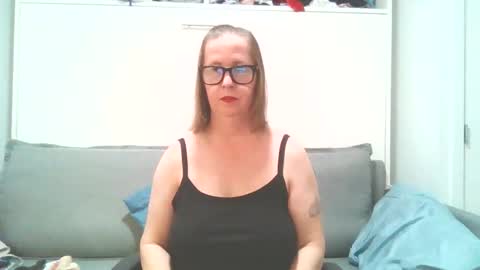 sweetandnaughty123 online show from February 2026 03:26:01 AM