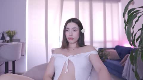 Camila online show from February 2026 08:15:01 PM