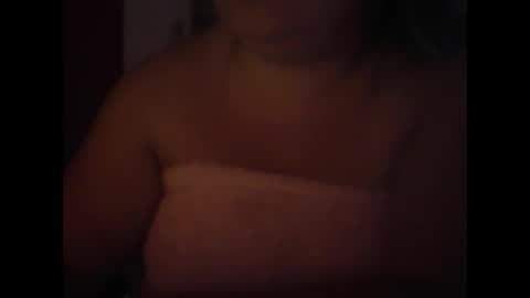 Snapshot of sweetapple808216 chatting on December 2024 07:59:02 PM sweetapple808216 online show from December 2024 07:59:02 PM