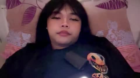 Snapshot of sweetasian_leith20 chatting on April 2026 02:14:01 AM Leith Madrigal online show from April 2026 02:14:01 AM