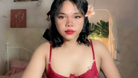 Snapshot of sweetasian_leith20 chatting on July 2026 05:12:02 PM Leith Madrigal online show from July 2026 05:12:02 PM