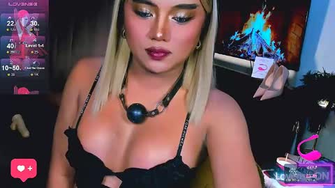 Snapshot of sweetbella69xoxo chatting on May 2026 01:01:01 AM BELLA online show from May 2026 01:01:01 AM