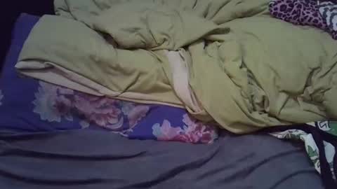 Snapshot of sweetbellah1 chatting on February 2026 12:29:01 AM Sweetgul online show from February 2026 12:29:01 AM