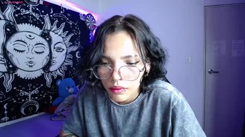 sweetbitter_ online show from February 2025 10:55:01 PM