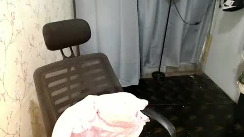 Snapshot of sweetcharise18 chatting on February 2025 01:11:01 PM Cha cha online show from February 2025 01:11:01 PM