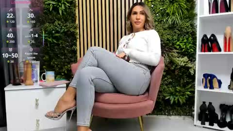 Cherry online show from November 2025 07:09:02 AM