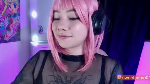 Snapshot of sweetcrime chatting on October 2025 03:49:02 AM       Independent model online show from October 2025 03:49:02 AM