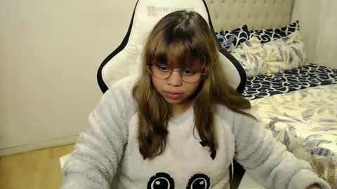 Snapshot of sweetcristalh chatting on May 2026 06:23:02 PM Cristal online show from May 2026 06:23:02 PM