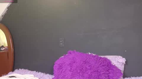 sweetdam12 online show from September 2025 08:54:01 PM