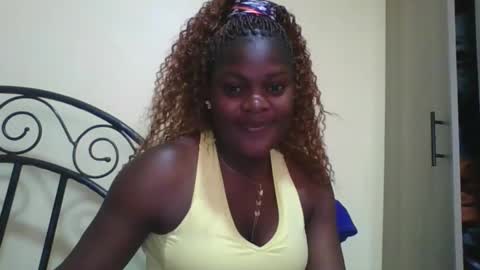 Snapshot of sweetdarkskin chatting on January 2026 11:45:02 AM CLARIS online show from January 2026 11:45:02 AM