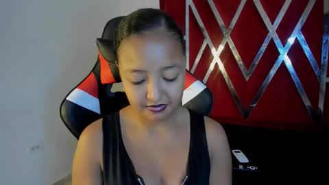 Snapshot of sweetdesireasm chatting on February 2026 08:47:01 PM Sweet Desire online show from February 2026 08:47:01 PM