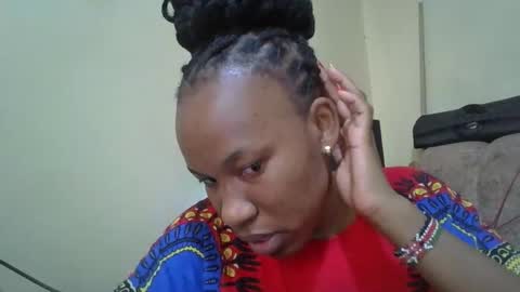 sweetdiva2012 online show from October 2025 06:47:02 AM