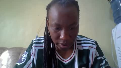 sweetdiva2012 online show from April 2026 06:22:02 AM