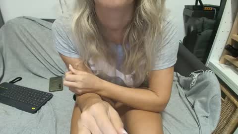 Sweet Dyzy online show from November 2025 07:40:01 AM