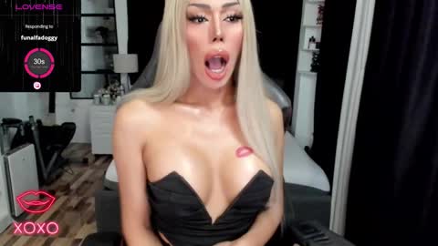 CANDACE online show from October 2025 07:57:02 PM