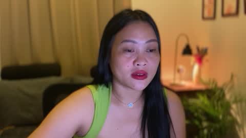 Snapshot of sweetestsmile_ chatting on November 2025 01:54:02 PM Khaye online show from November 2025 01:54:02 PM