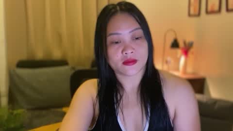 Snapshot of sweetestsmile_ chatting on November 2025 07:25:01 AM Khaye online show from November 2025 07:25:01 AM