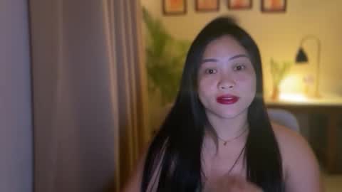 Snapshot of sweetestsmile_ chatting on March 2026 02:40:01 AM Khaye online show from March 2026 02:40:01 AM