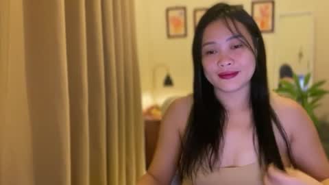 Snapshot of sweetestsmile_ chatting on May 2026 12:57:01 PM Khaye online show from May 2026 12:57:01 PM