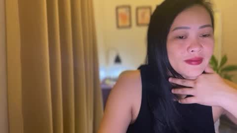Snapshot of sweetestsmile_ chatting on June 2026 02:24:01 AM Khaye online show from June 2026 02:24:01 AM