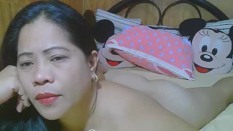 Snapshot of sweeteyes69xx chatting on June 2026 04:52:01 PM sweeteyes69xx online show from June 2026 04:52:01 PM