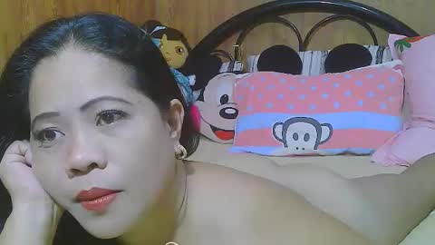 Snapshot of sweeteyes69xx chatting on June 2026 09:57:02 AM sweeteyes69xx online show from June 2026 09:57:02 AM