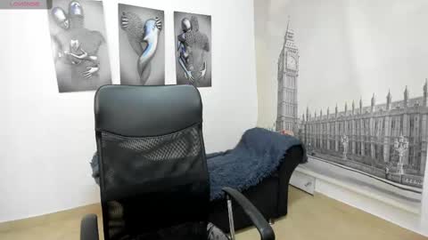 Fabiana online show from March 2025 07:18:01 PM