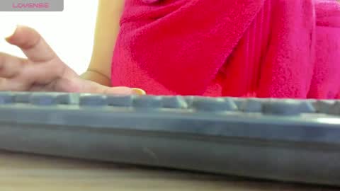 Fabiana online show from April 2026 07:22:01 PM