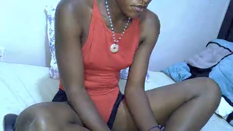 Snapshot of sweetge5063 chatting on June 2026 05:35:01 PM sweetge5063 online show from June 2026 05:35:01 PM