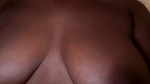 Snapshot of sweetgirl23232 chatting on January 2025 07:06:02 AM Sandy online show from January 2025 07:06:02 AM