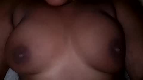 Snapshot of sweetgirl23232 chatting on February 2025 05:07:02 AM Sandy online show from February 2025 05:07:02 AM